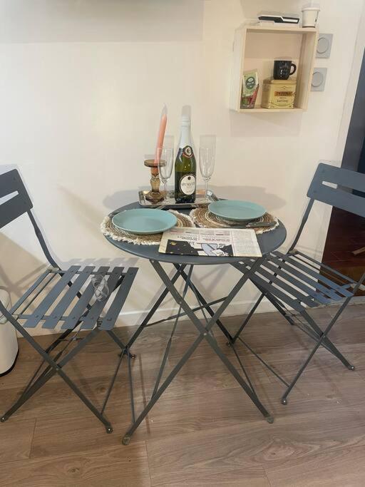 Apartamento Decouvrez Marseille Depuis Le Panier - Solo/Duo Exterior foto